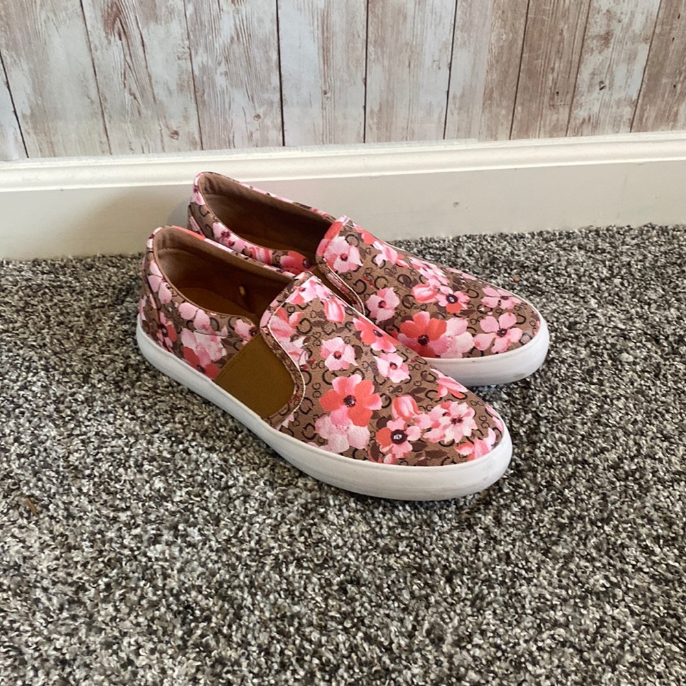 Guess Sneakers